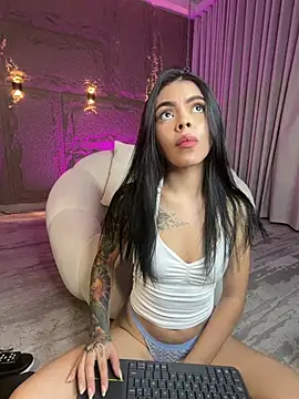AlegraBrown online show from 07-04-26, 03:56