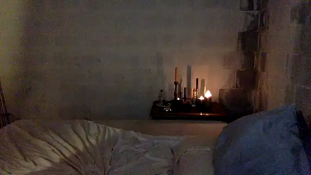 Snapshot of thierrybae chatting on 07-17-26, 04:41 thierrybae online show from 07-17-26, 04:41