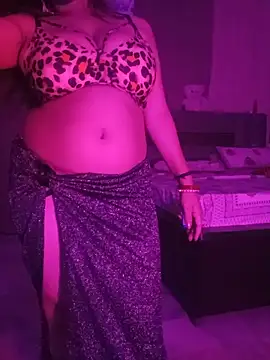 Yours Stepmom online show from 06-18-26, 06:01