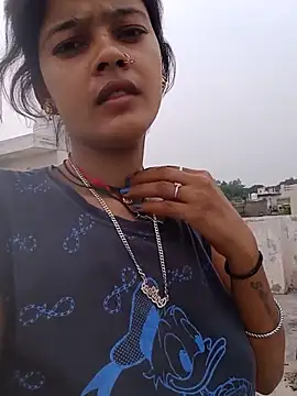 Snapshot of Hot_bhabi0123 chatting on 06-19-26, 04:06 Hot bhabi0123 online show from 06-19-26, 04:06