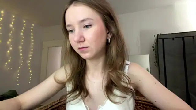 smalllisa online show from 06-24-26, 02:49