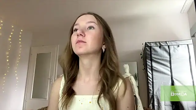 smalllisa online show from 07-04-26, 04:13