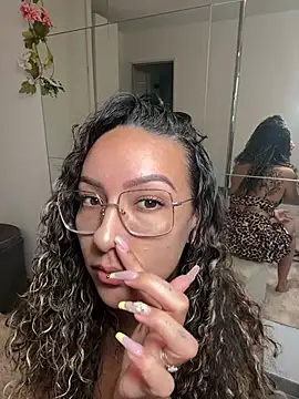 Snapshot of leana_bgeee chatting on 06-19-26, 12:09 leana bgeee online show from 06-19-26, 12:09