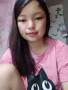 Linna-bae online show from 06-21-26, 12:57