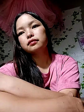 Linna-bae online show from 06-21-26, 01:57