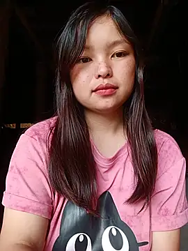 Linna-bae online show from 06-24-26, 02:21