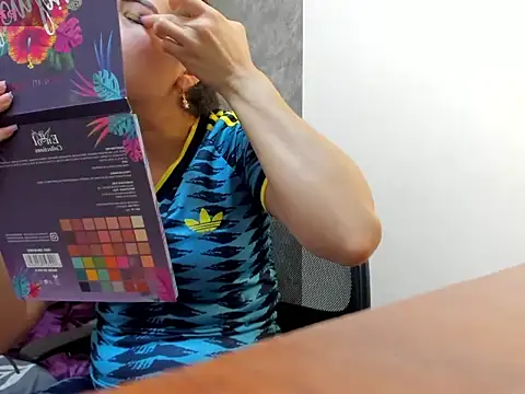 mikaela s3x online show from 06-17-26, 01:23
