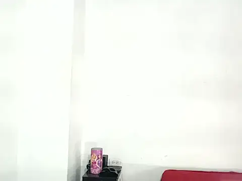 Snapshot of brendathqueent chatting on 07-11-26, 08:28 brendathqueent online show from 07-11-26, 08:28