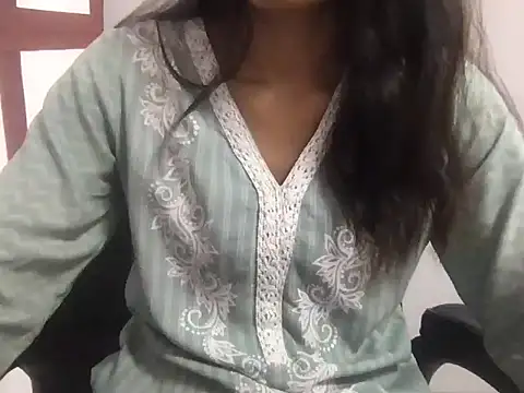 Snapshot of SIMRAN_RANI chatting on 06-12-26, 05:28 SIMRAN RANI online show from 06-12-26, 05:28