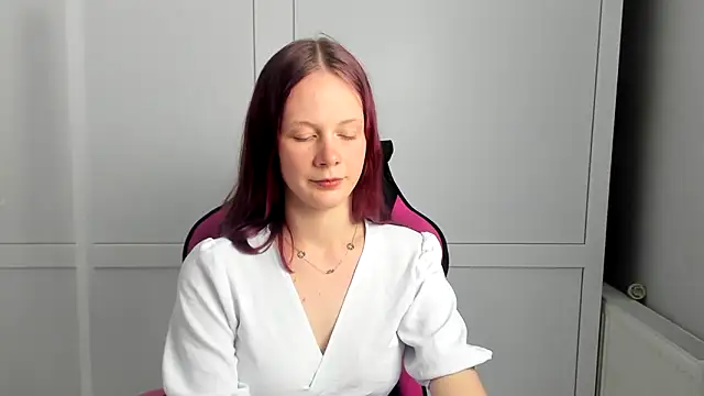 Skylar spring online show from 06-29-26, 10:37