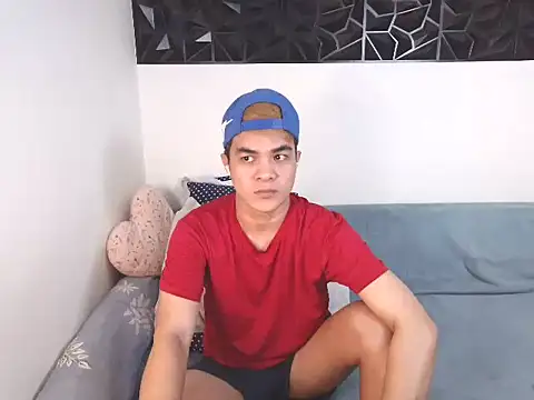 yourmikexxx online show from 07-14-26, 02:56