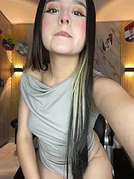 Snapshot of Tinakitten chatting on 07-15-26, 07:30 Tinakitten online show from 07-15-26, 07:30