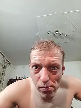 Snapshot of RubberFetischem chatting on 03-18-26, 04:37 RubberFetischem online show from 03-18-26, 04:37