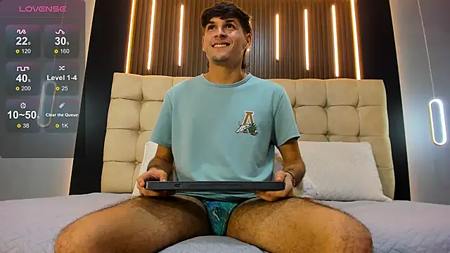 Zack23   online show from 06-10-26, 02:56
