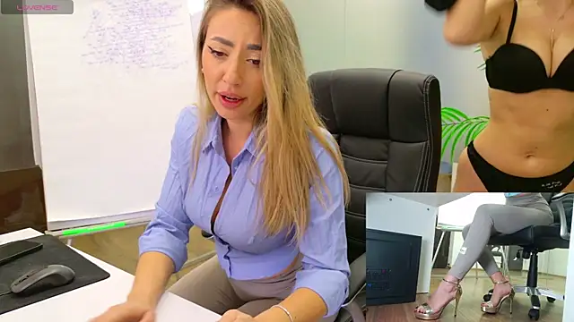 BabesGoWild online show from 01-26-25, 09:07