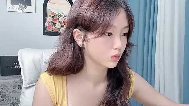 Snapshot of wenwen8888 chatting on 06-24-26, 03:49 wenwen8888 online show from 06-24-26, 03:49