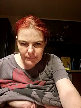GoldenWifee online show from 07-10-26, 04:06