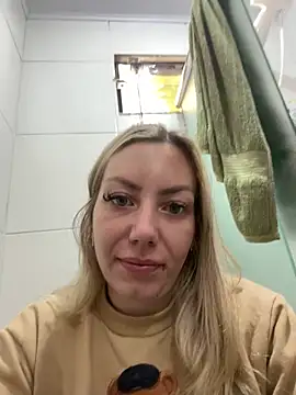 Snapshot of Alana_sc chatting on 06-07-26, 01:26 Alana sc online show from 06-07-26, 01:26