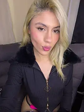 Lia-firee online show from 07-19-26, 05:11
