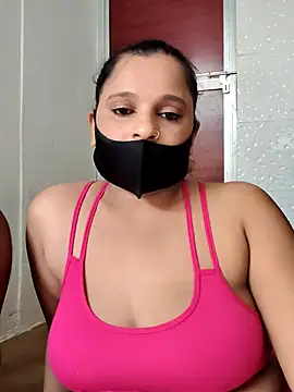 Lusty mussty online show from 06-13-26, 06:11