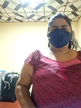 Snapshot of RosiBaby_S chatting on 07-16-26, 04:35 RosiBaby S online show from 07-16-26, 04:35