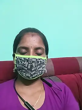 Snapshot of Tamil-chithura chatting on 07-11-26, 04:21 Tamil-chithura online show from 07-11-26, 04:21