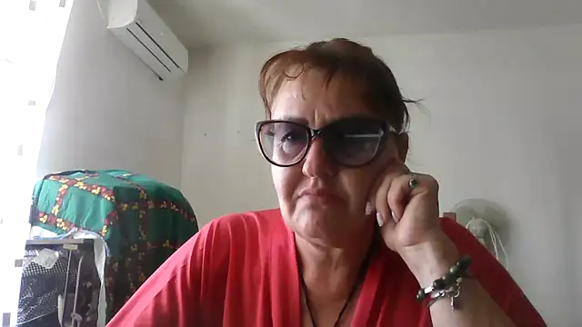 ErikaXShine online show from 06-25-26, 12:09