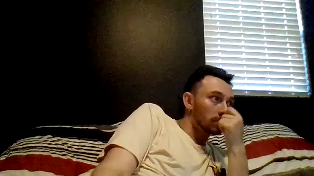 Mikecloudyhawk online show from 06-20-26, 03:37
