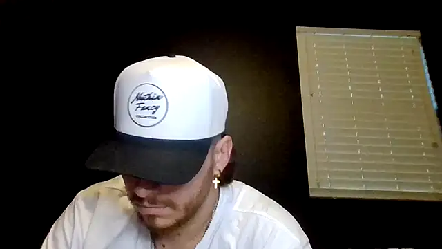 Mikecloudyhawk online show from 06-22-26, 03:25