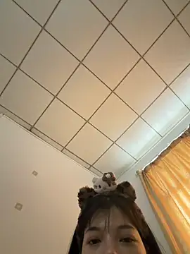 Snapshot of Karen8686 chatting on 06-17-26, 03:31 Karen8686 online show from 06-17-26, 03:31