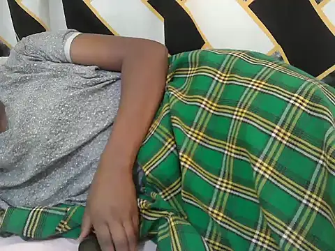 lilmomaa online show from 07-19-26, 01:15