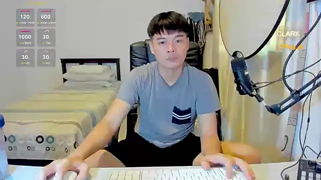 Snapshot of clarkdangerous chatting on 07-14-26, 02:05 clarkdangerous online show from 07-14-26, 02:05
