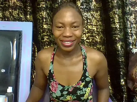 Snapshot of Lovey_daisy15 chatting on 06-27-26, 12:37 Lovey daisy15 online show from 06-27-26, 12:37