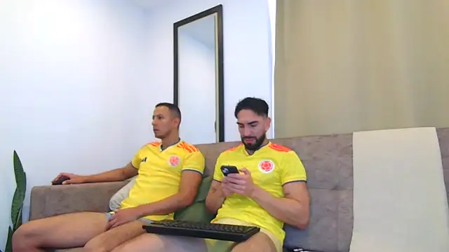 Snapshot of TheLatinBoyfriends chatting on 07-24-26, 05:55 TheLatinBoyfriends online show from 07-24-26, 05:55