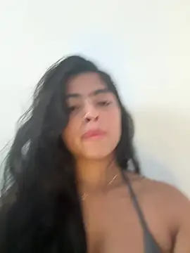 Snapshot of canelareina chatting on 07-15-26, 08:25 canelareina online show from 07-15-26, 08:25