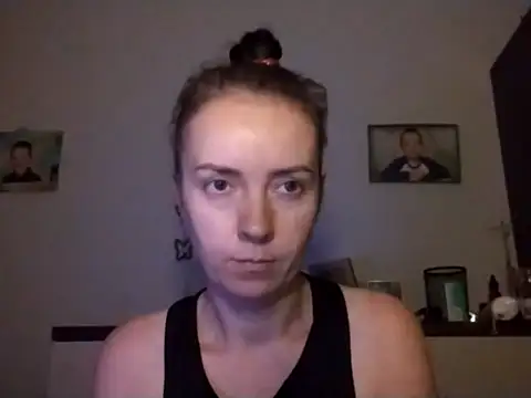 Snapshot of JenniferAlone chatting on 07-05-26, 08:05 JenniferAlone online show from 07-05-26, 08:05