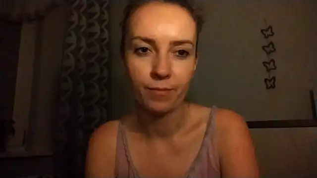 Snapshot of JenniferAlone chatting on 07-10-26, 09:17 JenniferAlone online show from 07-10-26, 09:17
