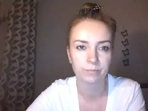 Snapshot of JenniferAlone chatting on 07-24-26, 09:02 JenniferAlone online show from 07-24-26, 09:02