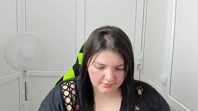 Snapshot of MargaretDark chatting on 07-01-26, 12:18 MargaretDark online show from 07-01-26, 12:18