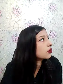 Queen Rosyy online show from 06-14-26, 03:41