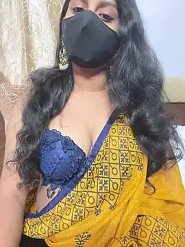 Clara-Lilly online show from 07-19-26, 10:30
