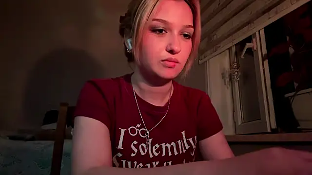 CloudyFoxy online show from 06-09-26, 07:47
