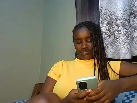 Prettygodess1 online show from 06-17-26, 07:59