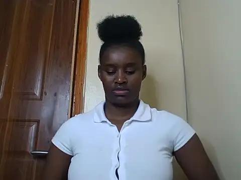 Prettygodess1 online show from 07-13-26, 09:28