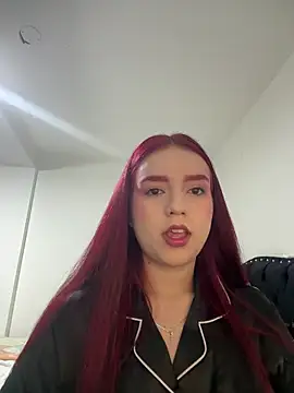 Snapshot of Mistic_Cherry_ chatting on 06-10-26, 12:11 Mistic Cherry online show from 06-10-26, 12:11