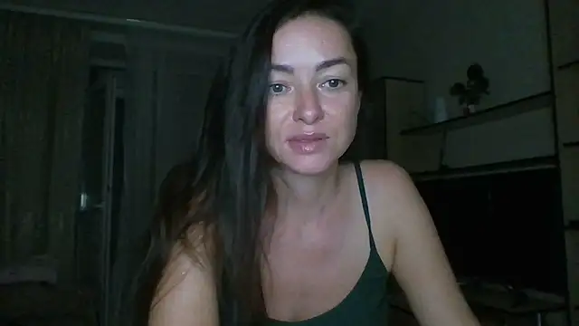 Snapshot of Mia_Salamanka chatting on 07-26-26, 02:13 Mia Salamanka online show from 07-26-26, 02:13