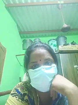 Snapshot of Tamil_Aathira_sri chatting on 07-12-26, 05:15 Tamil Aathira sri online show from 07-12-26, 05:15