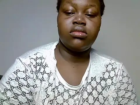 Snapshot of Tashazbabe chatting on 07-19-26, 03:54 Tashazbabe online show from 07-19-26, 03:54