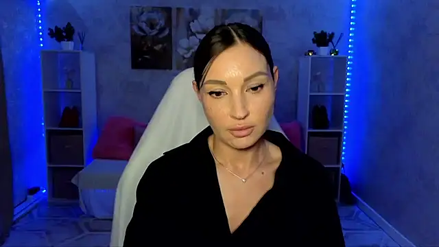 NikoleMills online show from 07-06-26, 03:03