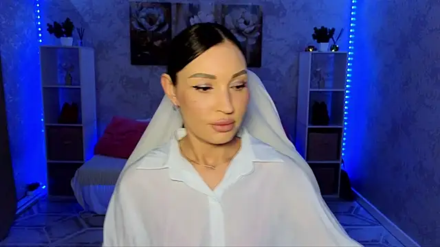 NikoleMills online show from 07-07-26, 06:47